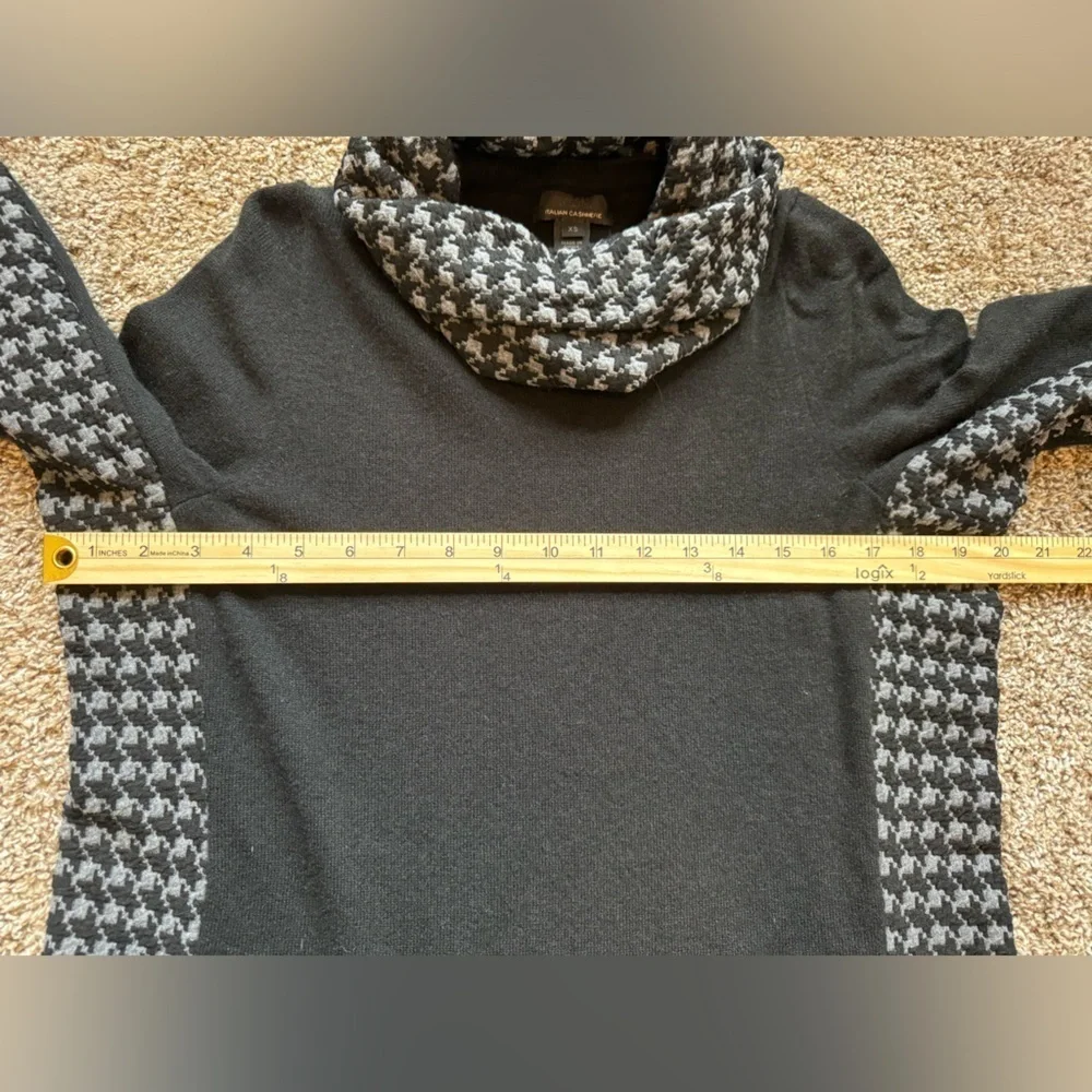 J Crew Cowl Neck Houndstooth Italian cashmere Sweater